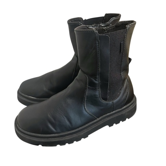 Zara | Black Leather Platform Lug Boots | Pull On | EU 39 / US 8.5 - Picture 1 of 8